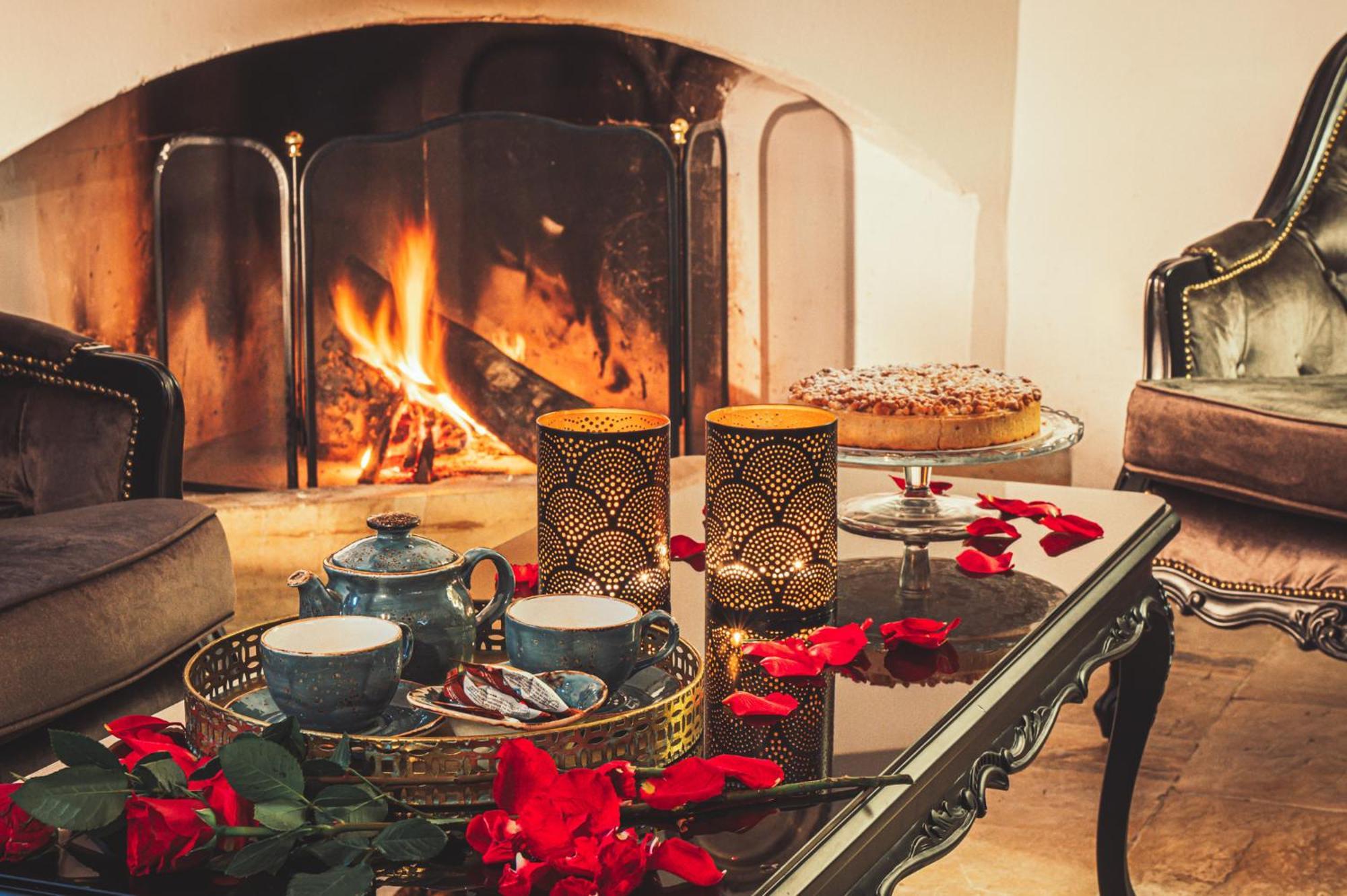 Oinoessa Traditional Boutique Guest Houses 로푸 외부 사진